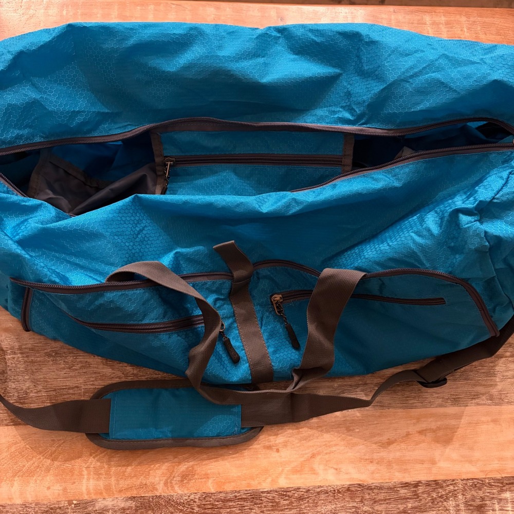 Gonex 60L Packable Travel Duffle Bag Teal Aqua Blue Lightweight Ripstop Folding - Picture 3 of 8